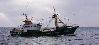 Visserijvaartuig op volle zee